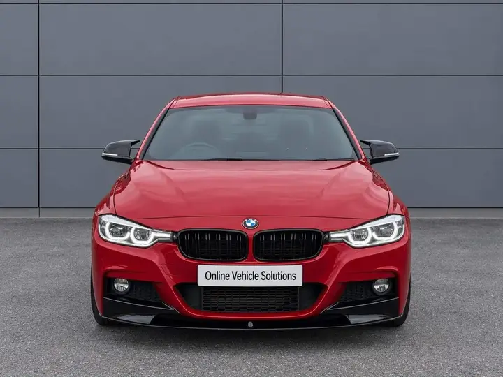 BMW 3 Series 2018 photo 5
