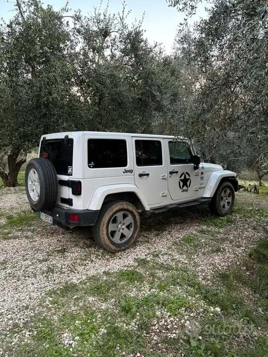 Jeep Wrangler 2012 photo 2