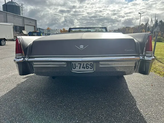 Cadillac Deville 1969 photo 5