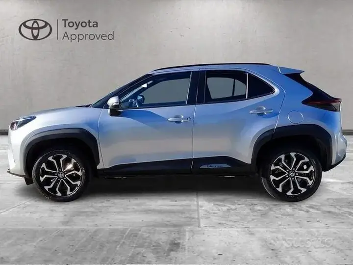 Toyota Yaris Cross 2023 photo 3
