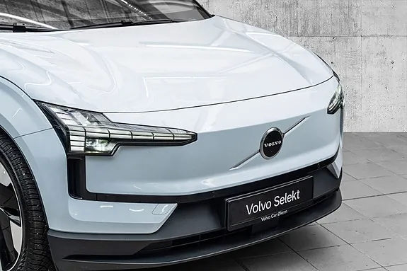 Volvo Ex30 2025 photo 2