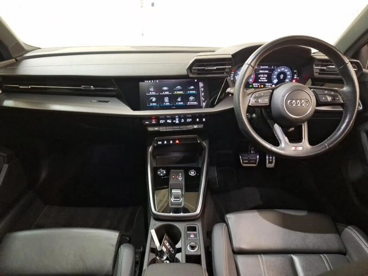 Audi A3 2023 photo 3