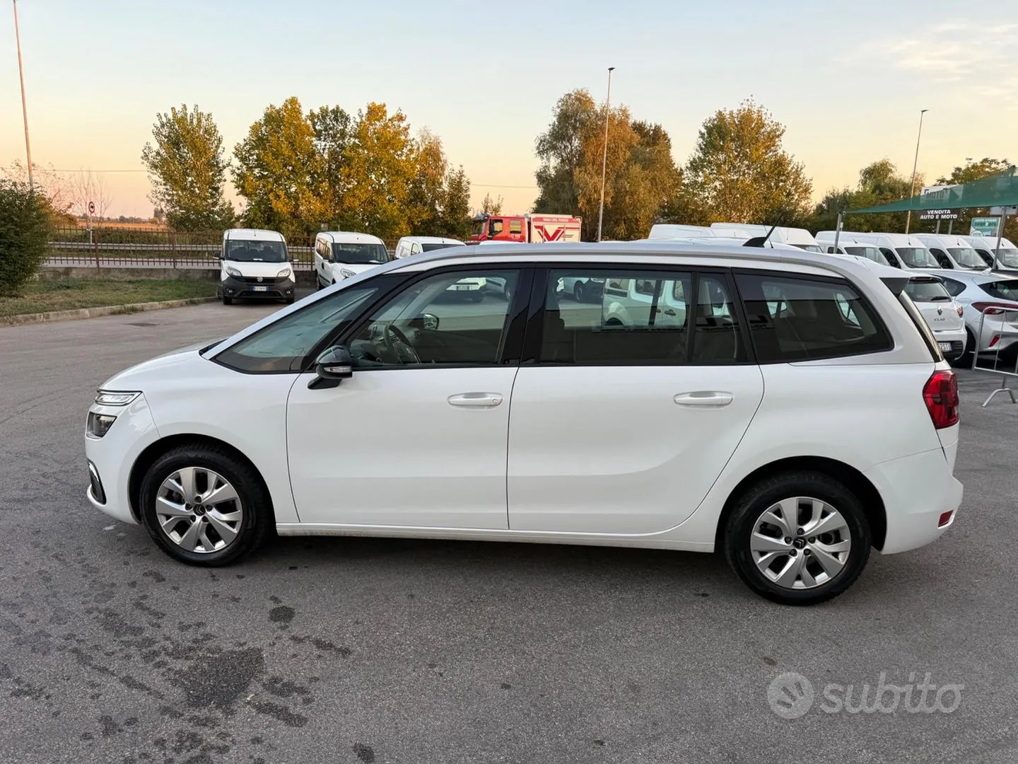 Citroen Grand C4 Spacetourer 2022 photo 2