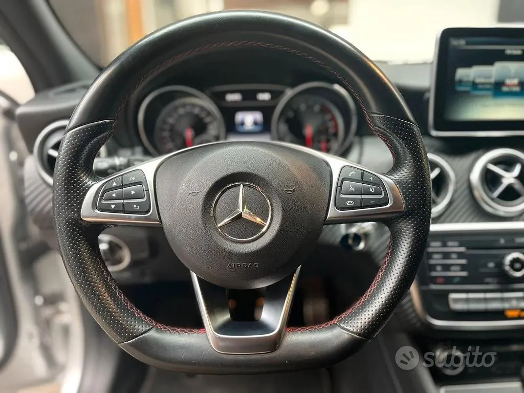 Mercedes-Benz A200 2017 photo 5