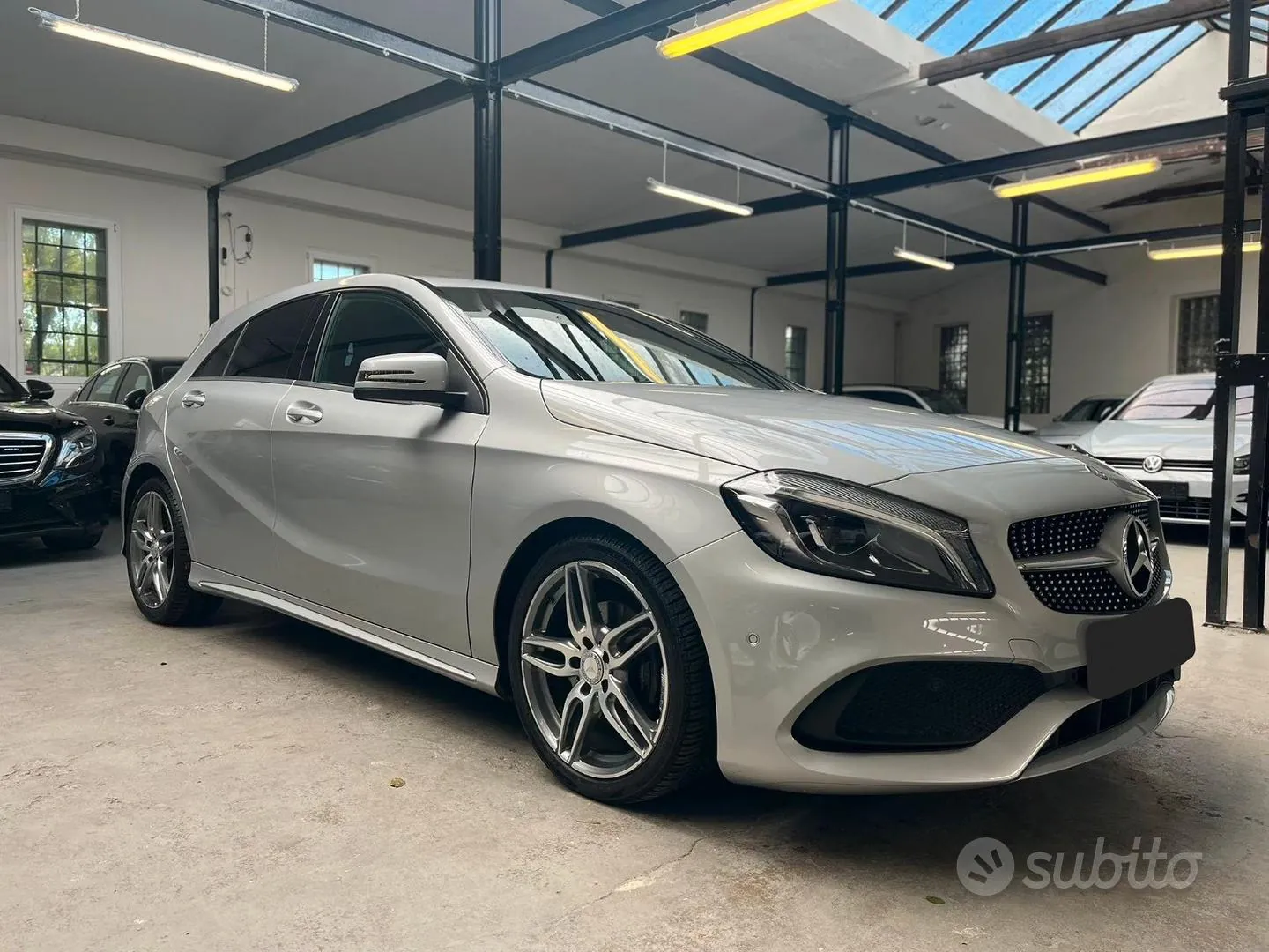 Mercedes-Benz A200