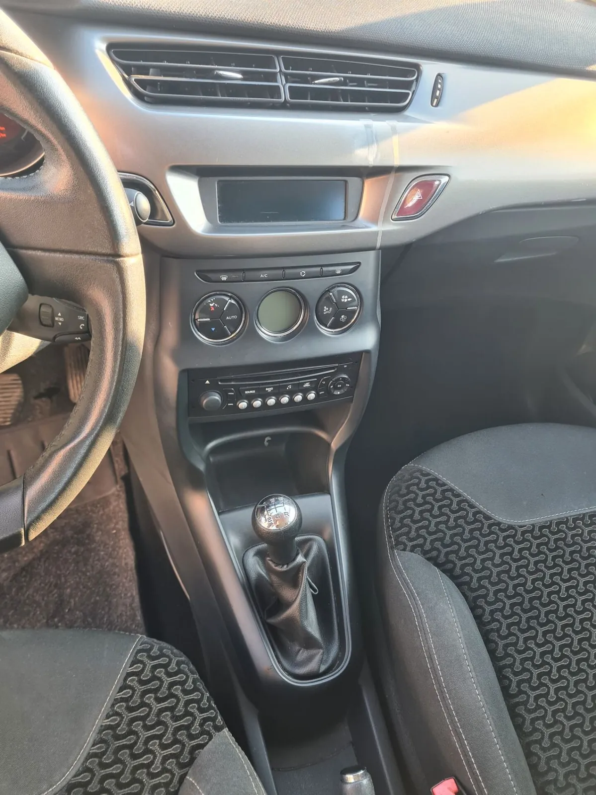 Citroen C3 2016 photo 3