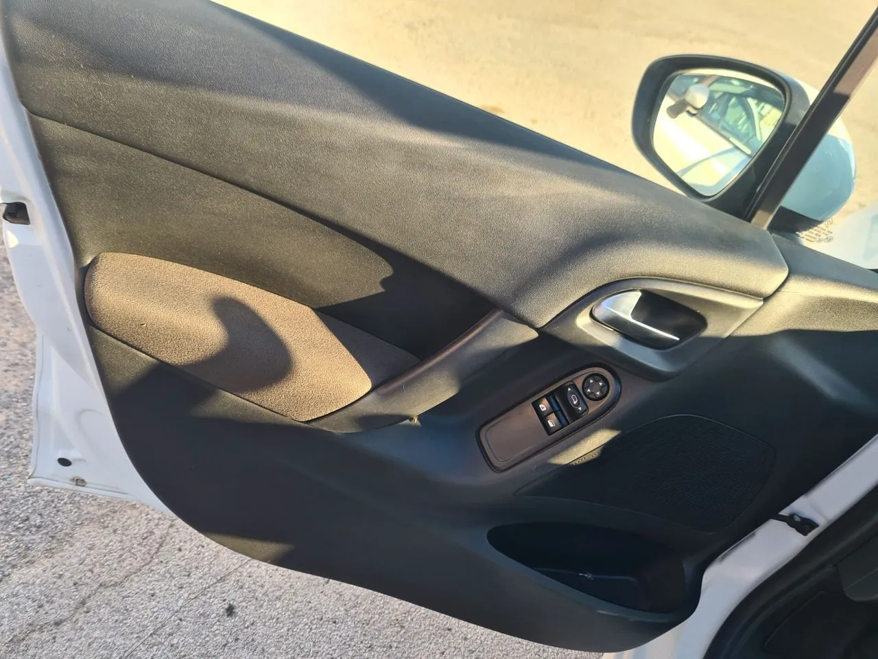 Citroen C3 2016 photo 2