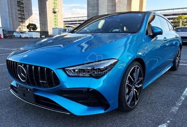 Mercedes-Benz Cla35