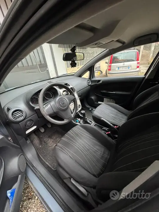 Opel Corsa D 2008 photo 5
