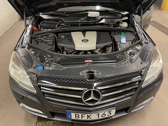 Mercedes-Benz R350 2010 photo 4