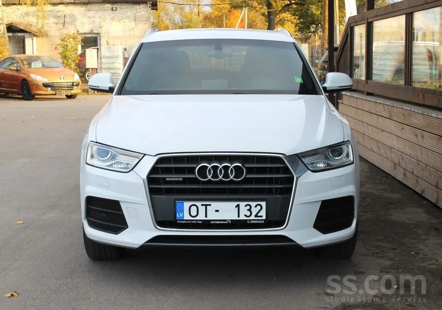 Audi Q3 2015 photo 3