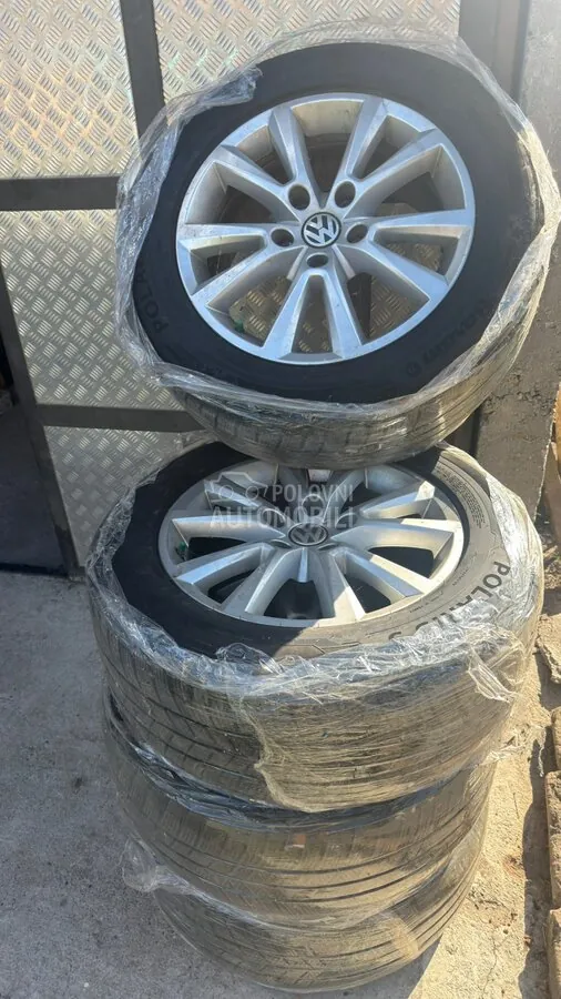 Volkswagen Touareg 2016 photo 2
