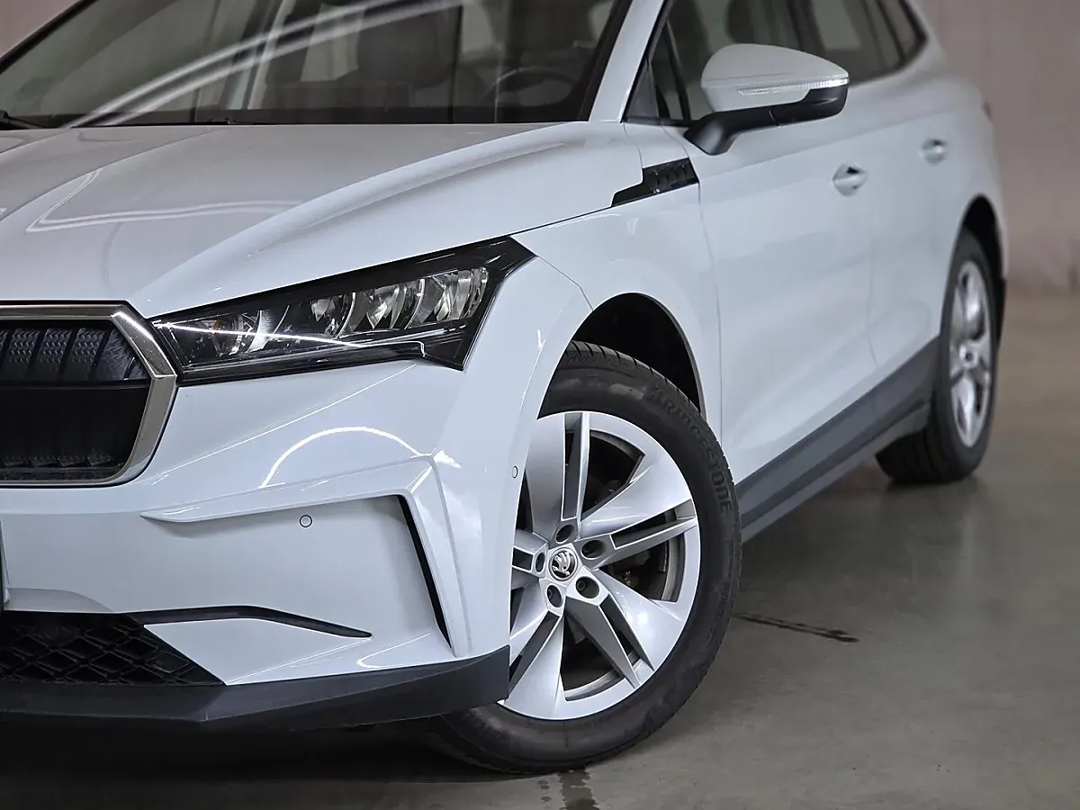 Skoda Enyaq 2022 photo 3