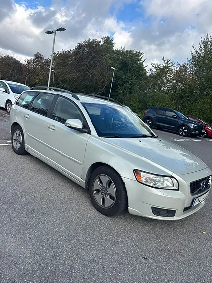 Volvo V50