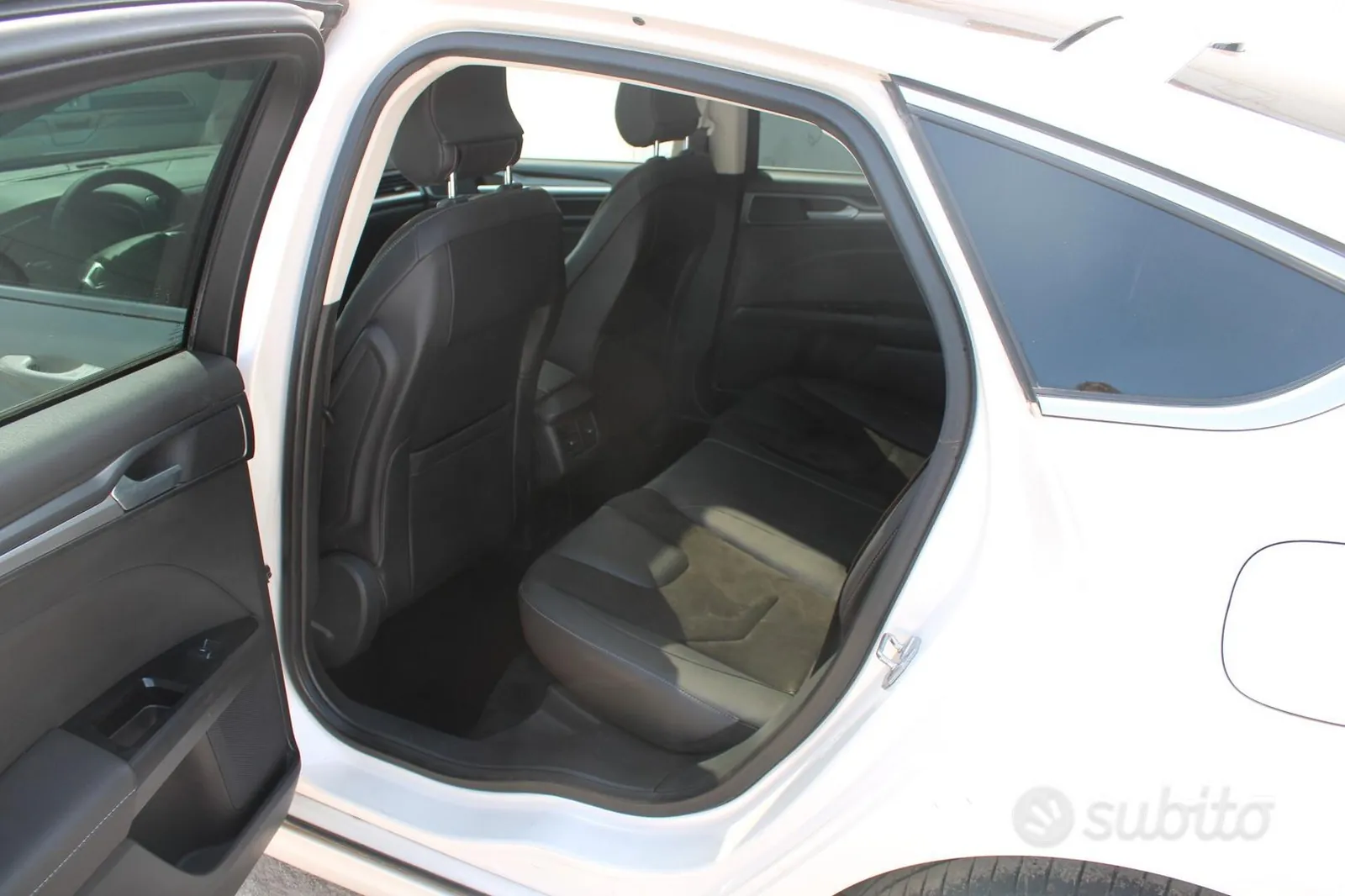 Ford Mondeo 2015 photo 5