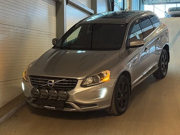 Volvo Xc60 2014 photo 2