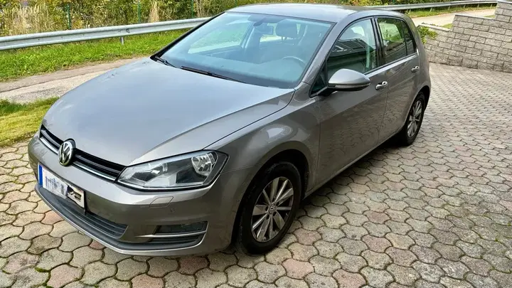 Volkswagen Golf 2015 photo 2