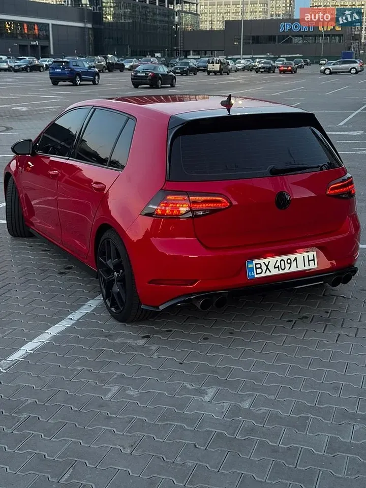 Volkswagen Golf R 2019 photo 5
