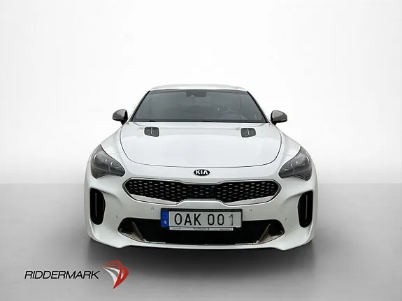 Kia Stinger 2018 photo 2