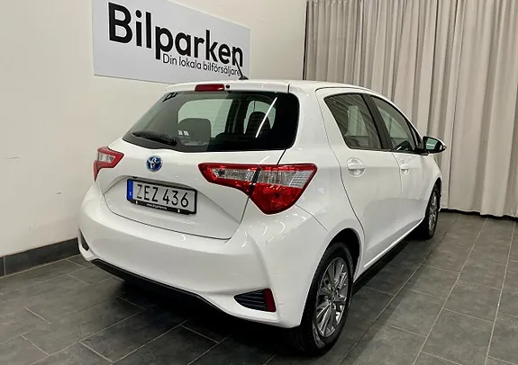 Toyota Yaris 2018 photo 5