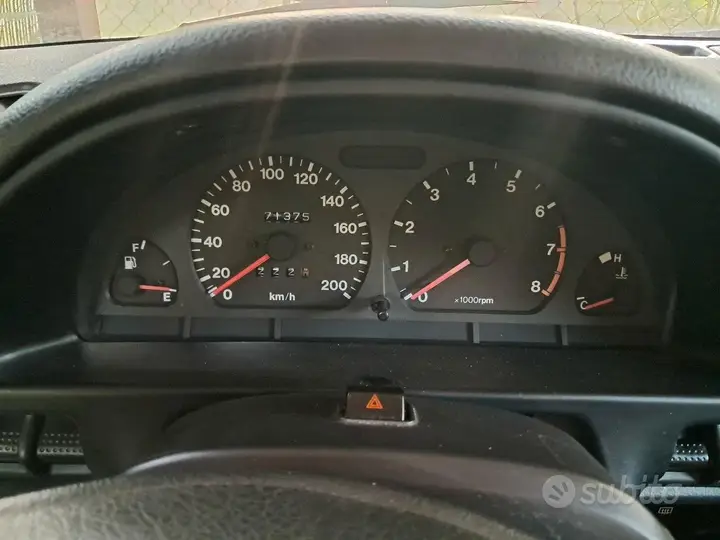 Suzuki Swift 1999 photo 5