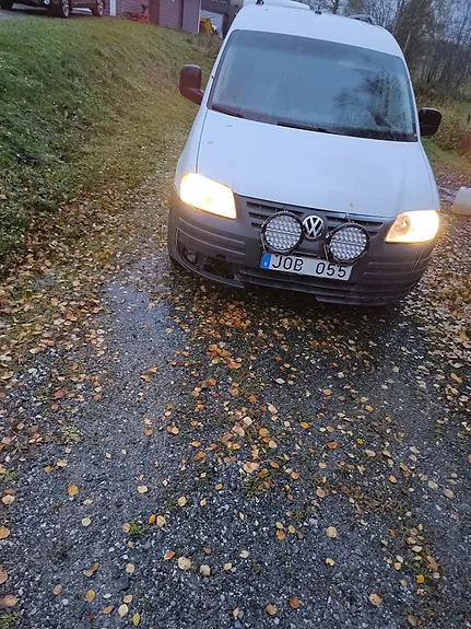 Volkswagen Caddy 2009 photo 2