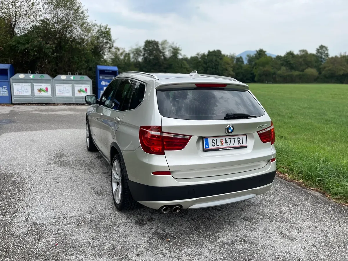 BMW X3 2012 photo 3