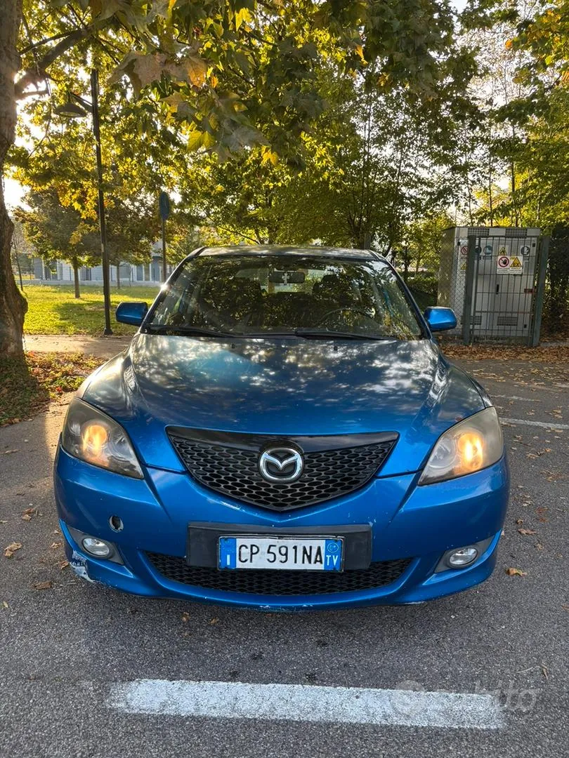 Mazda 3 2005 photo 2