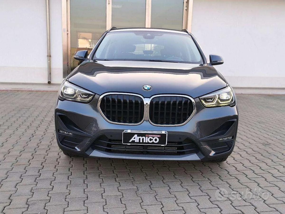 BMW X1 2022 photo 3