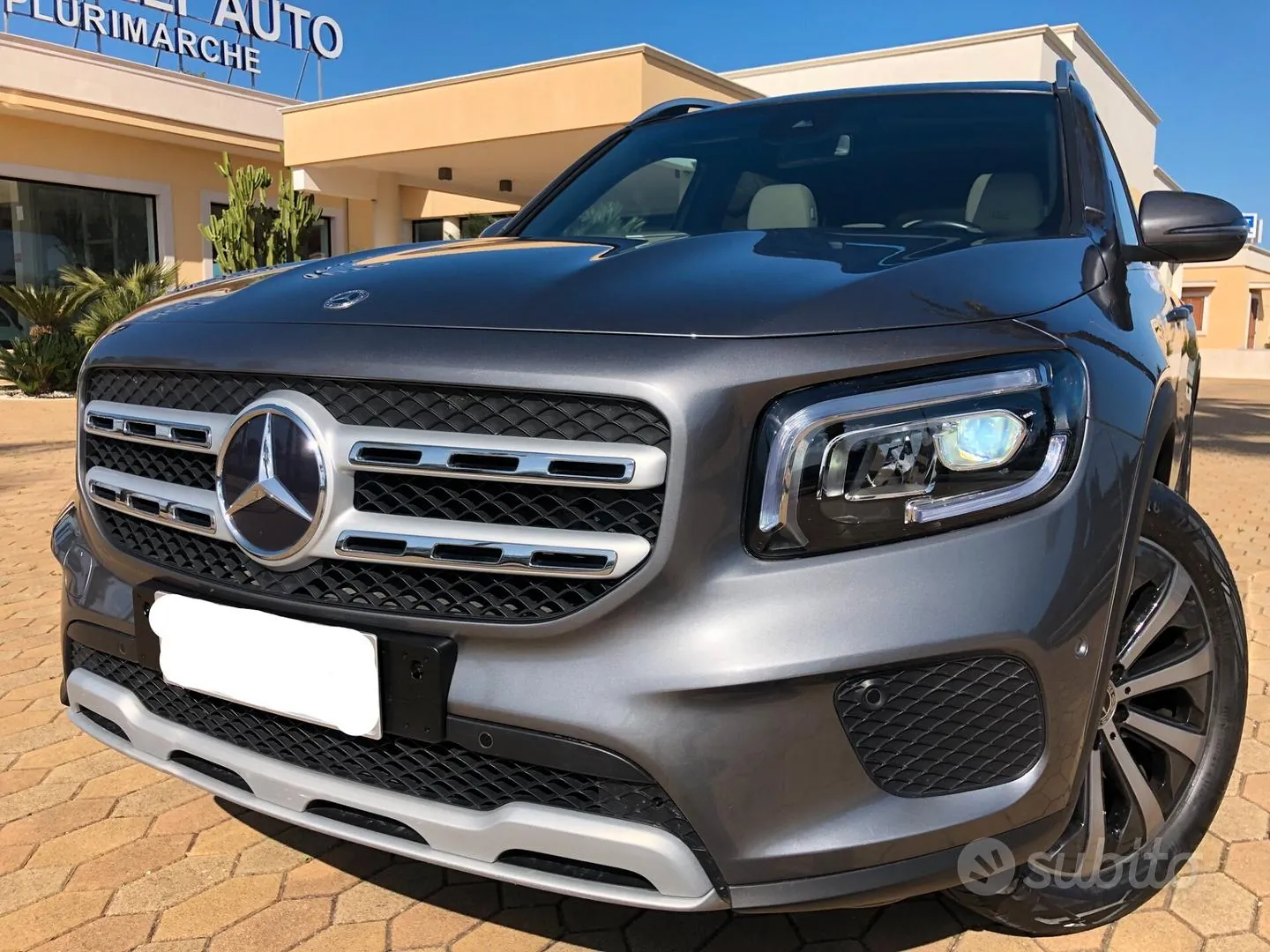 Mercedes-Benz Glb