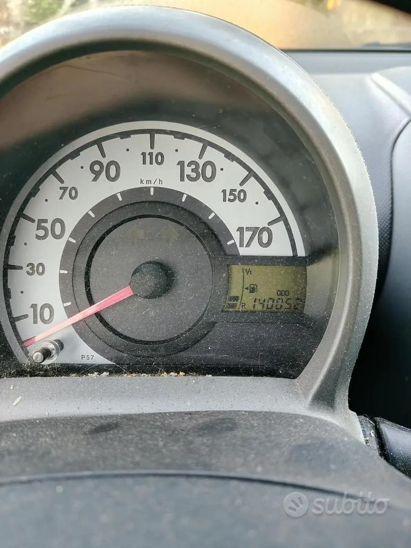 Peugeot 107 2011 photo 5