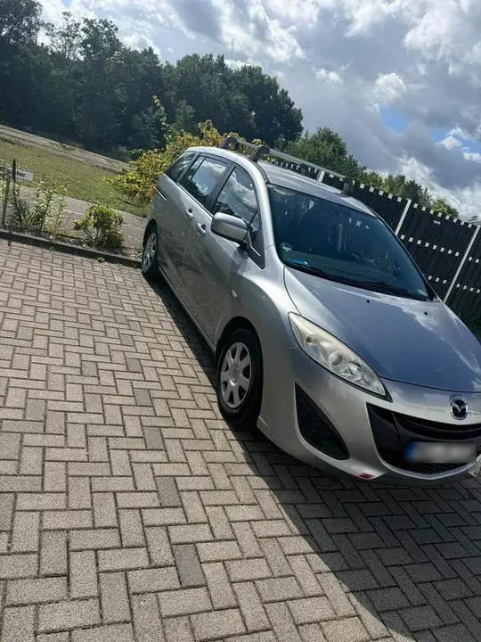 Mazda 5