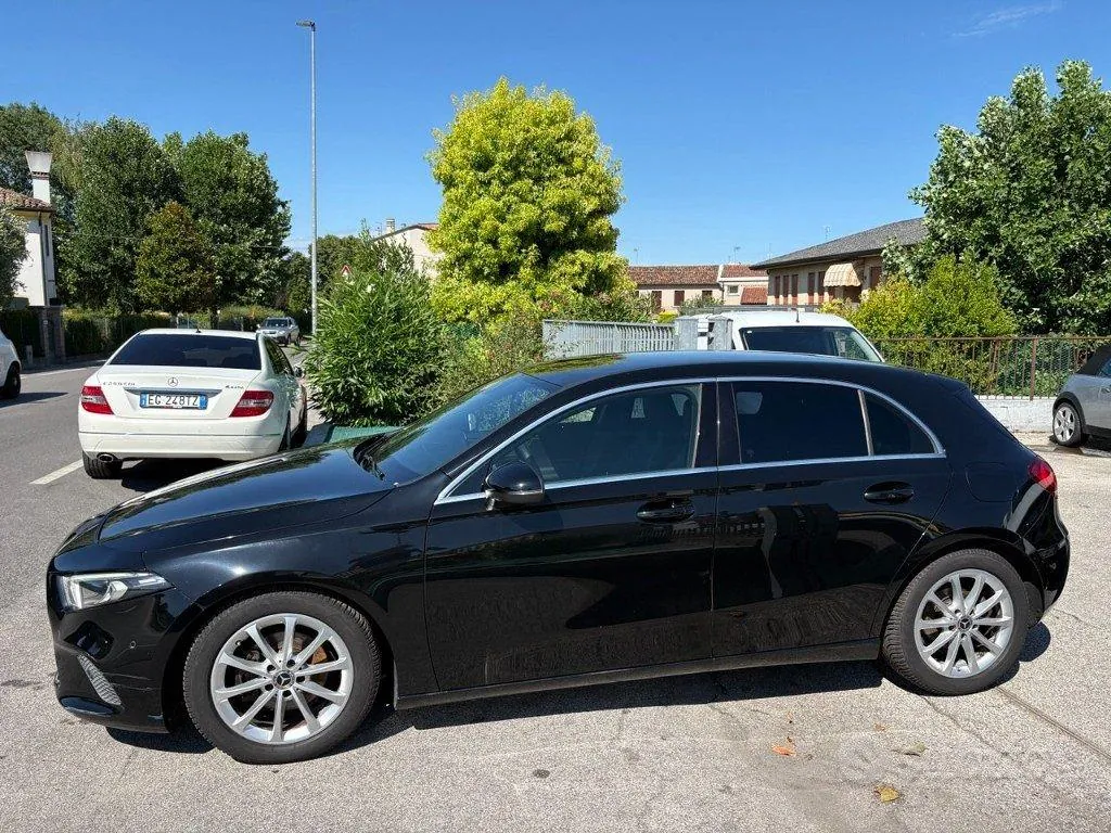 Mercedes-Benz A-Class 2019 photo 2