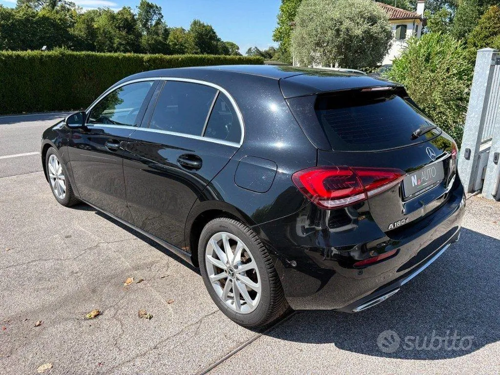 Mercedes-Benz A-Class 2019 photo 3
