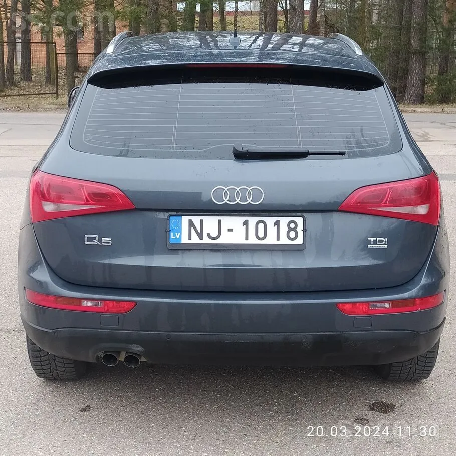 Audi Q5 2010 photo 5
