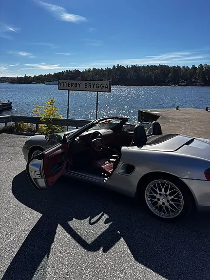 Porsche Boxster 1997 photo 2