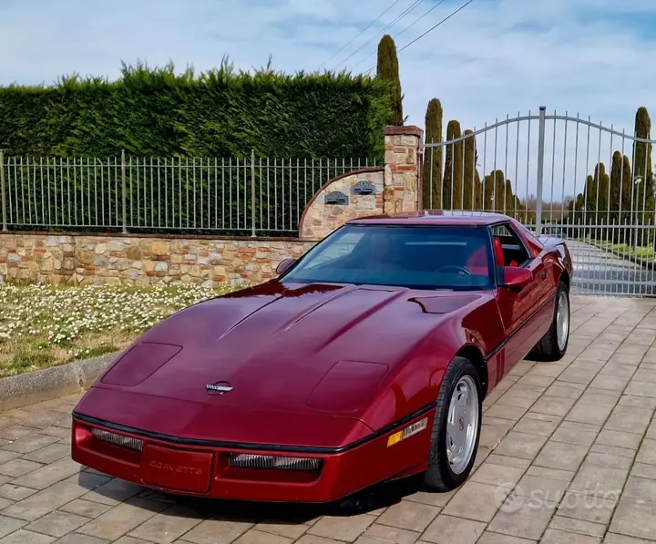 Chevrolet Corvette 1987 photo 2