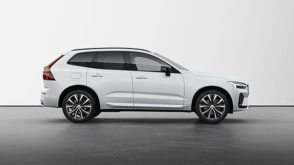 Volvo Xc60 2023 photo 2