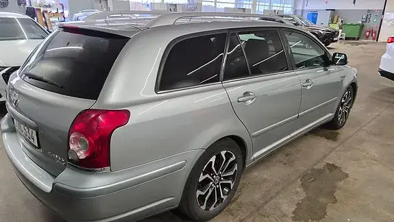 Toyota Avensis 2008 photo 5