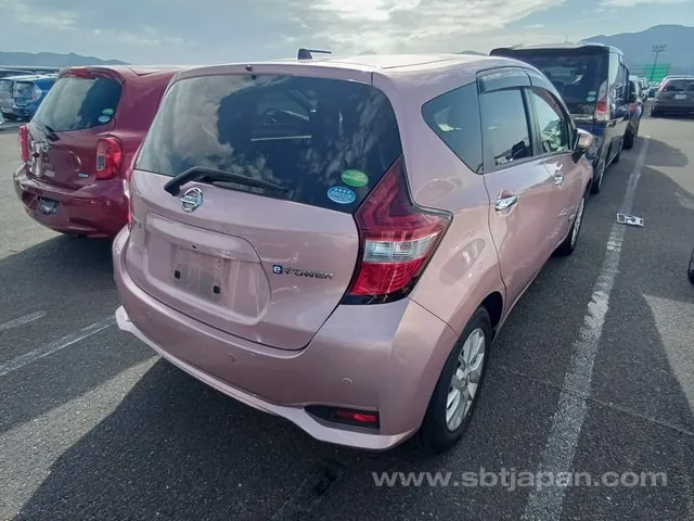 Nissan Note 2019 photo 4