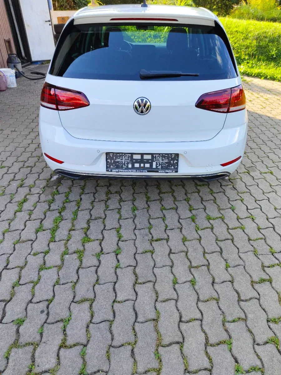 Volkswagen Golf 2020 photo 2