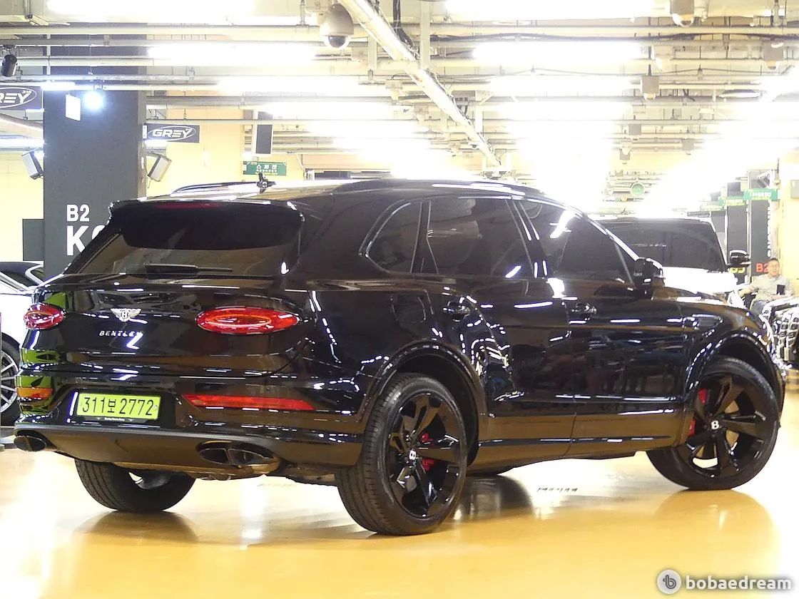 Bentley Bentayga 2025 photo 3