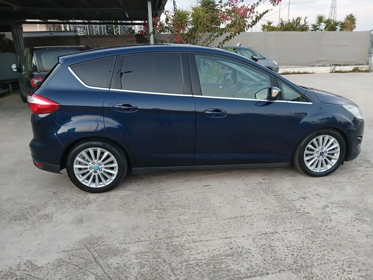 Ford C-Max 2012 photo 5