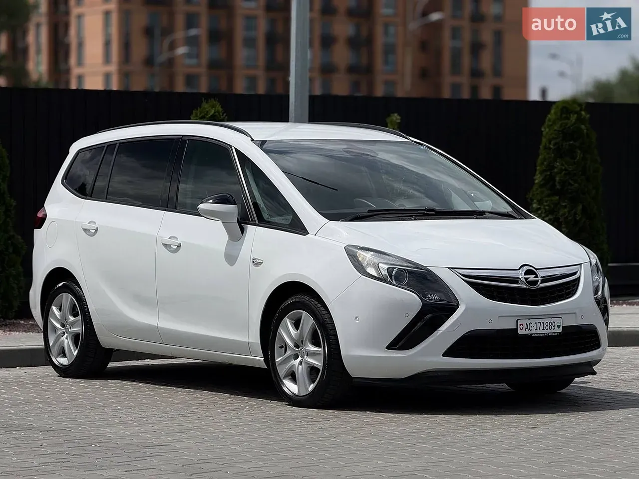 Opel Zafira 2013 photo 3