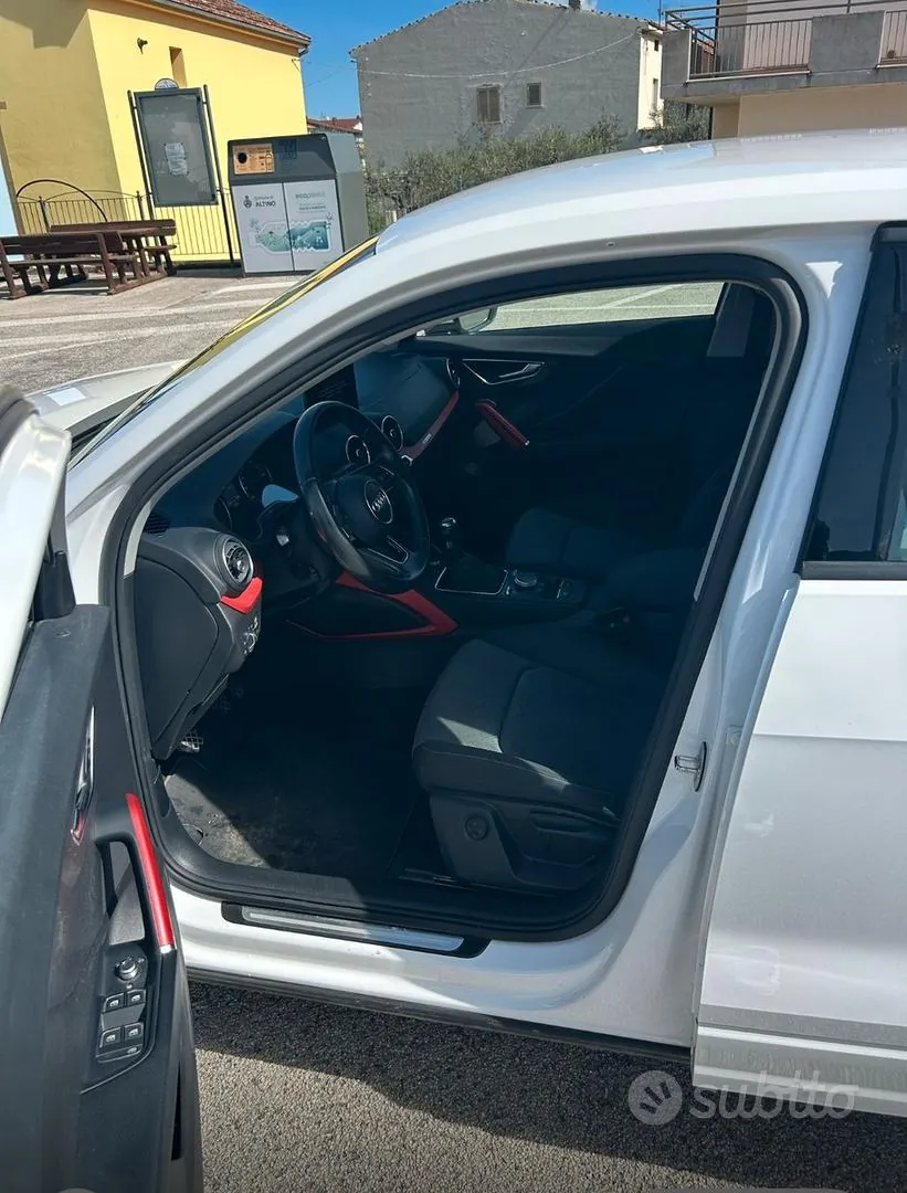 Audi Q2 2018 photo 2