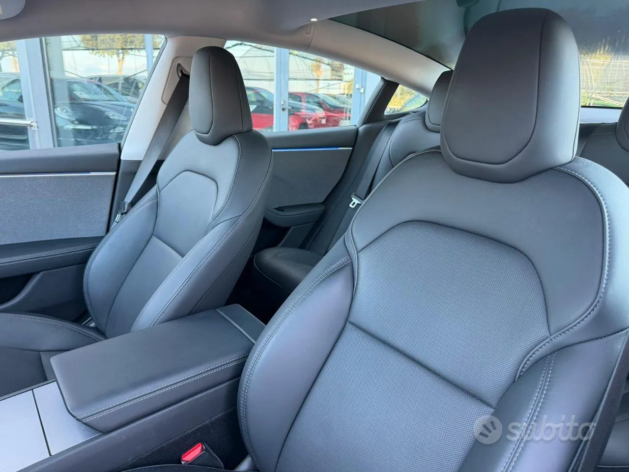 Tesla Model 3 2025 photo 5