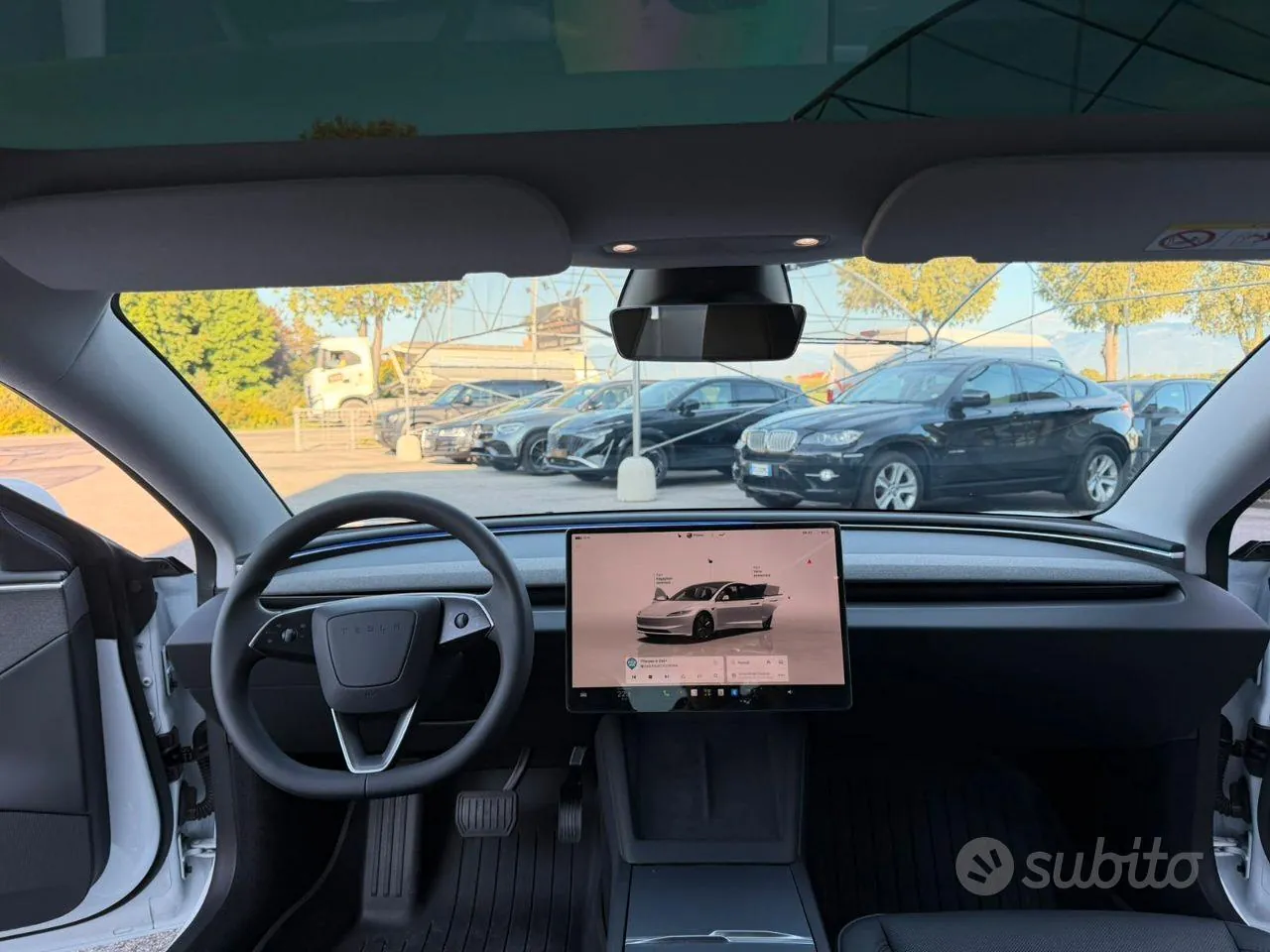 Tesla Model 3 2025 photo 4