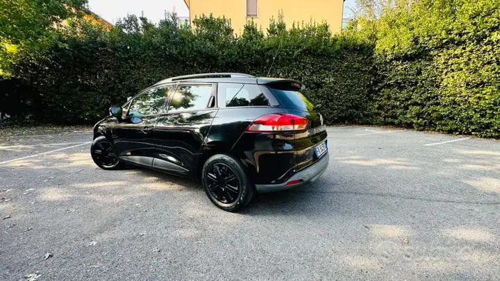 Renault Clio 2017 photo 3