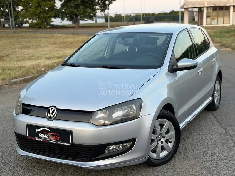 Volkswagen Polo 2013 photo 4