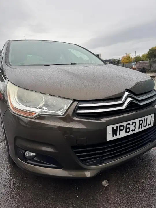 Citroen C4 2013 photo 3